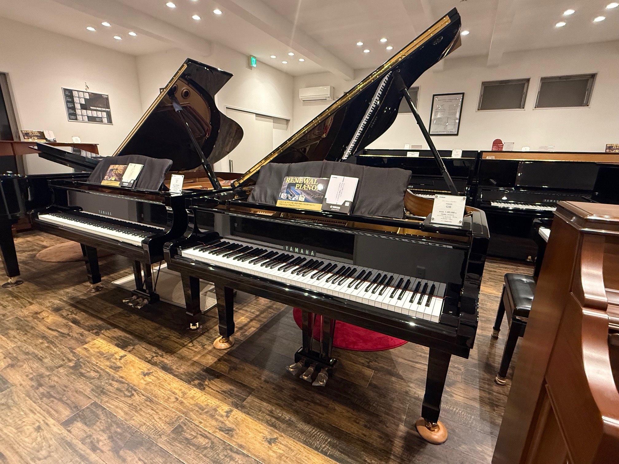 YAMAHA G3E グランドピアノ 88鍵 黒 ヤマハ G3E - ロマン楽器